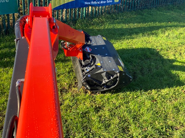 KUHN FARM MACHINERY MULTI LONGER HEDGE CUTTER