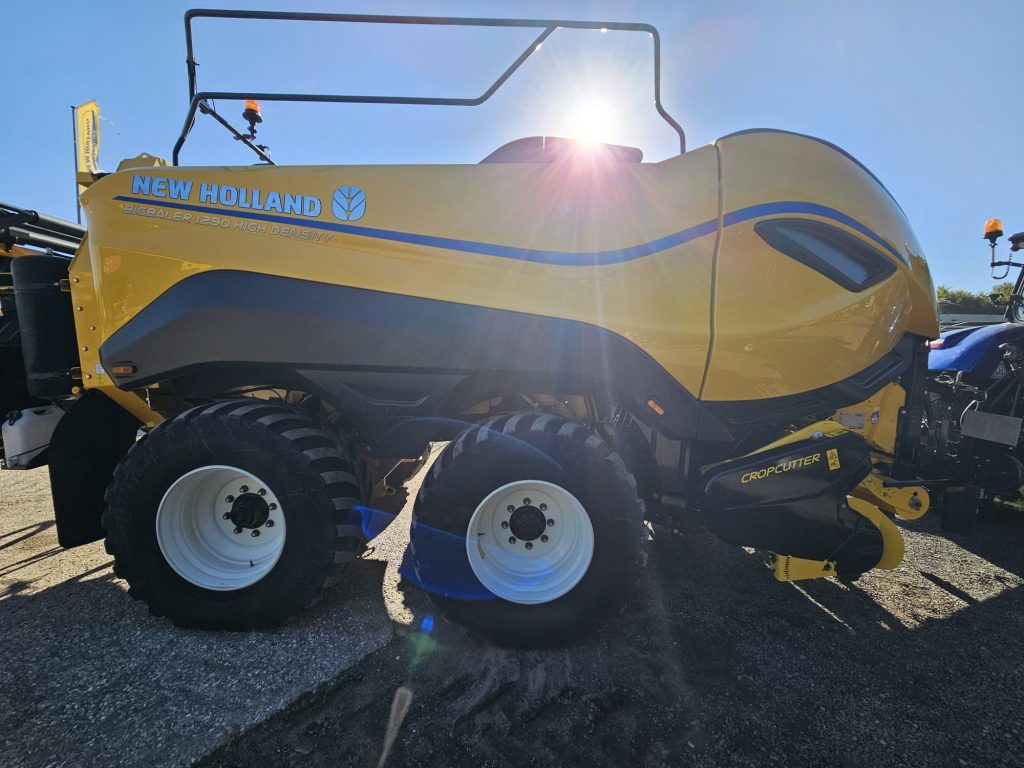 NEW HOLLAND BB1290RC HD BIG BALER