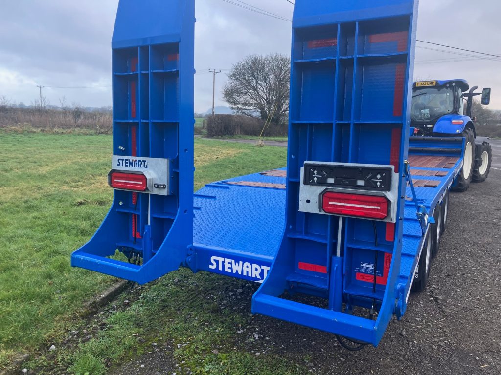 Stewart GX 22 Low Loading trailer ultimate specification