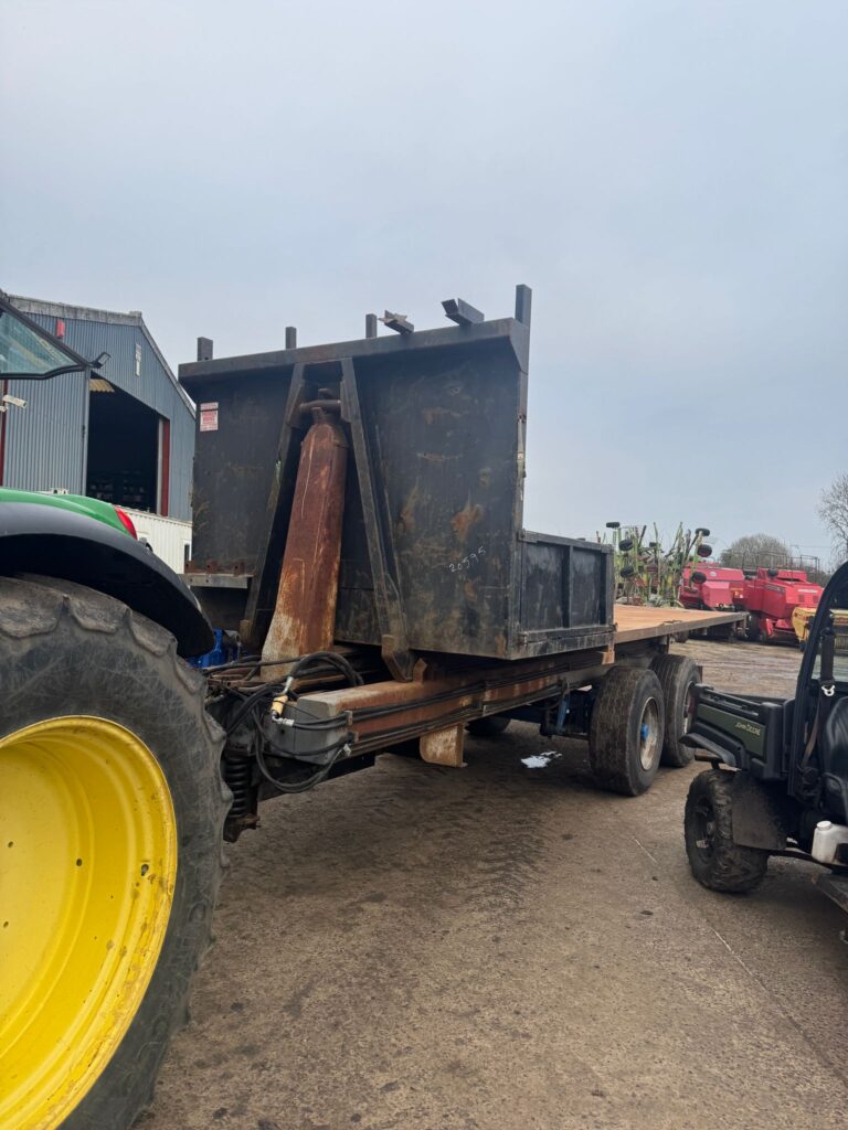 21FT X 7FT 11 HOOKLOADER TRAILER