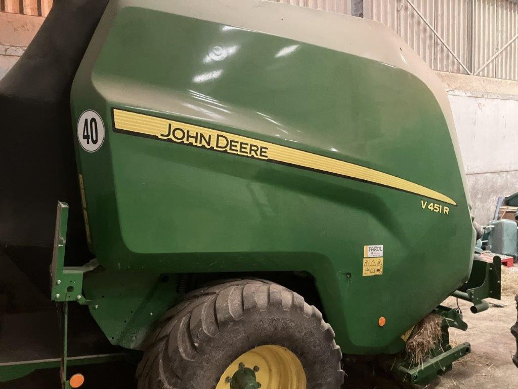 John Deere V451R