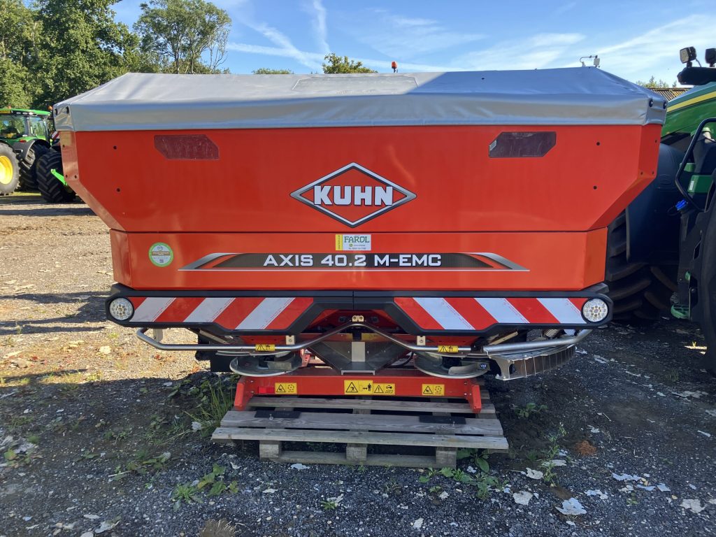 Kuhn Axis 40.2 MEMC