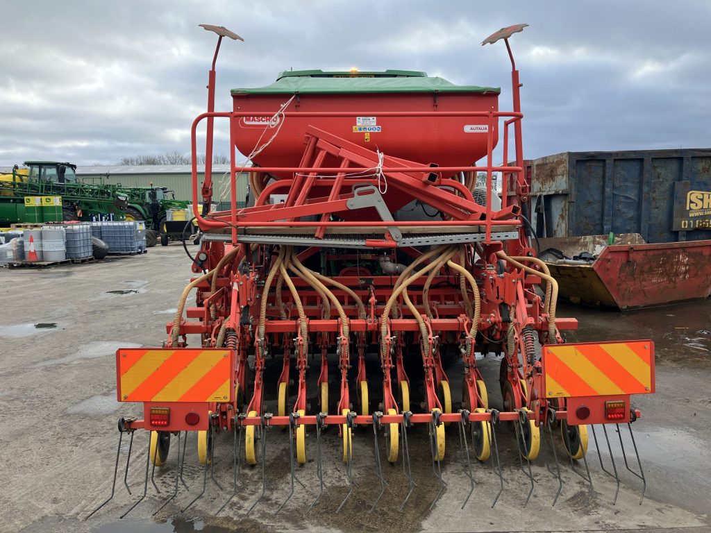 Maschio Alitalia 3mtr drill with 3mtr Power Harrow