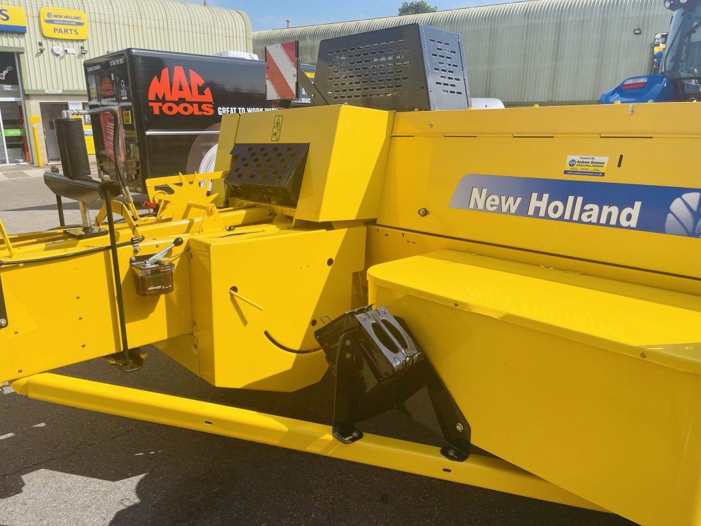 New Holland BC5070 Square Baler