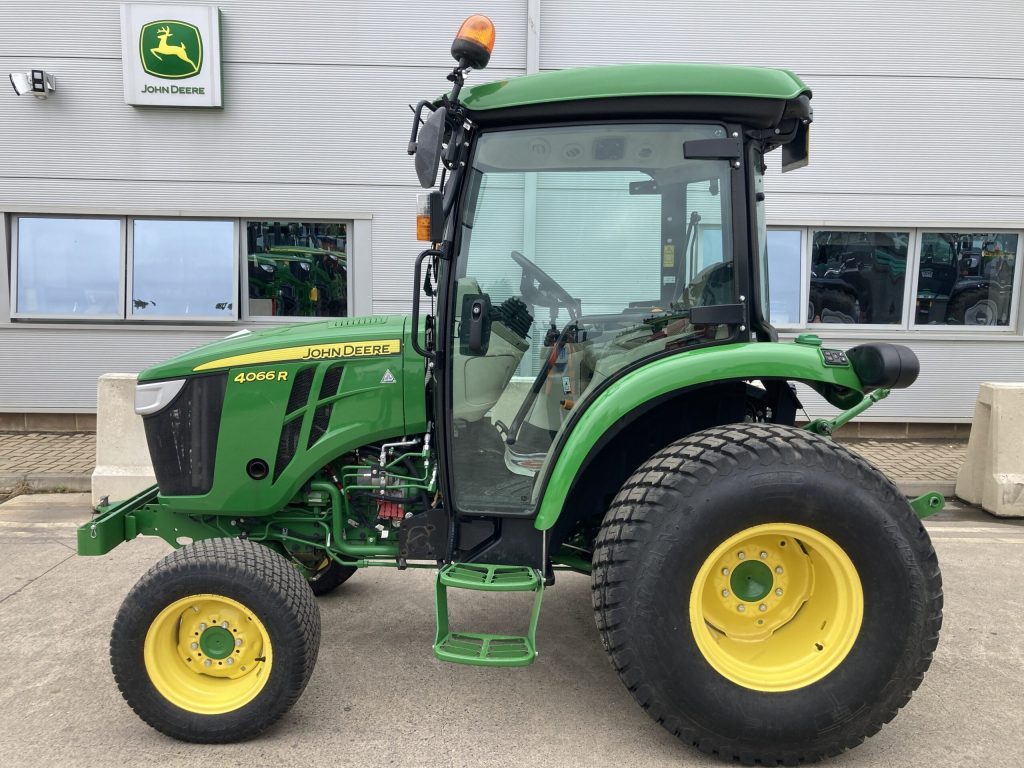 John Deere 4066R compact tractor