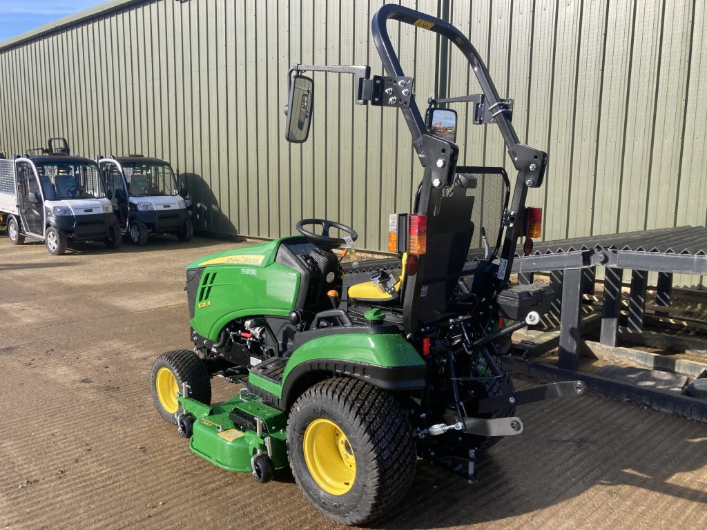 John Deere 1026R compact tractor