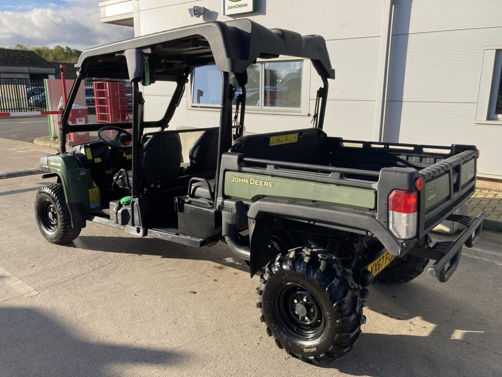 John Deere XUV855M S4 Gator