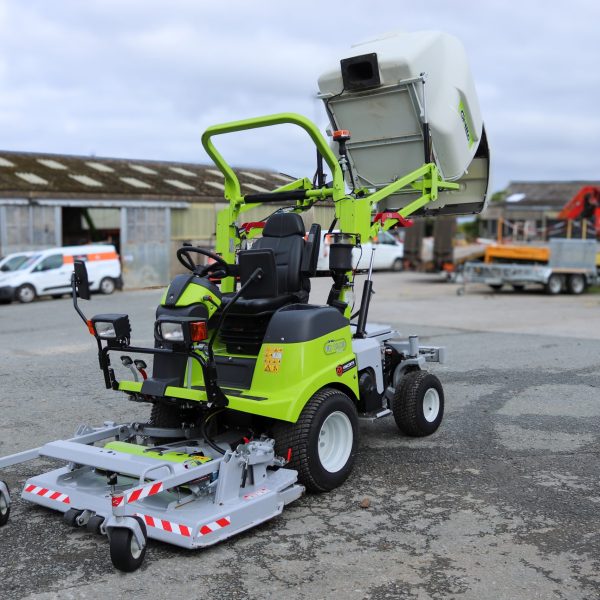 EX DEMO GRILLO FD13.09 MOWER
