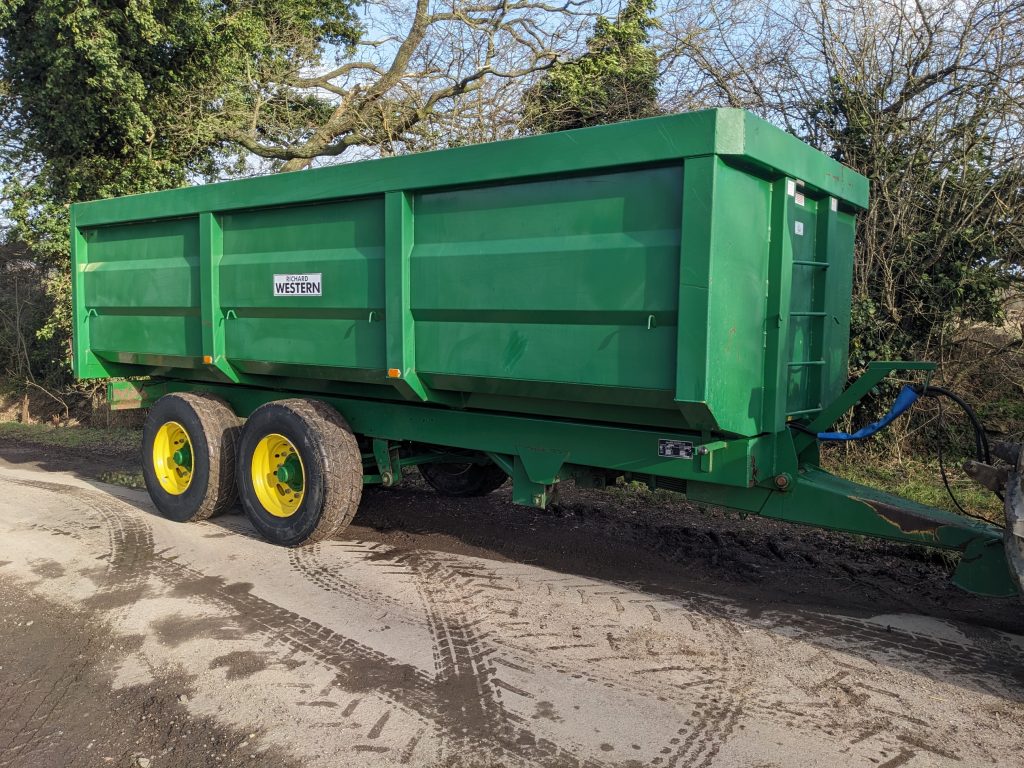 Richard Western 14 ton Grain Trailer