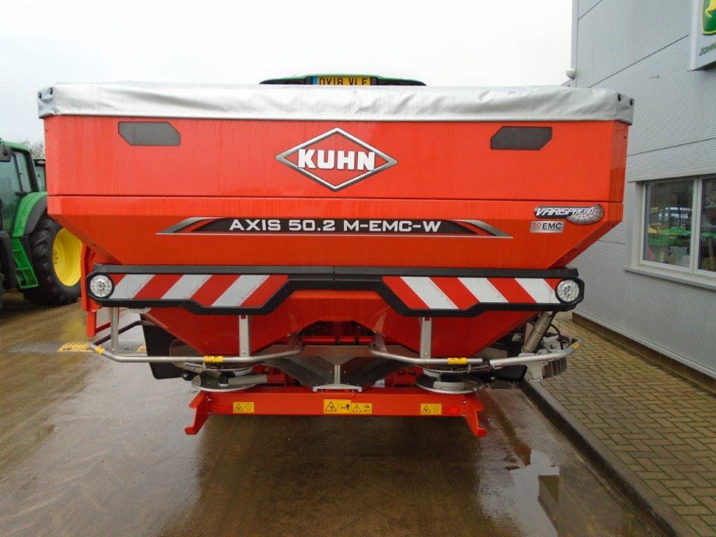 Kuhn Axis 50.2 M EMC W ISO PRO