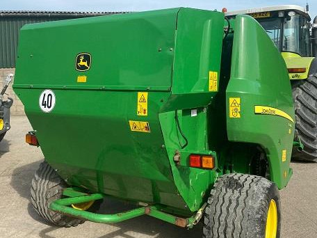 John Deere F440M