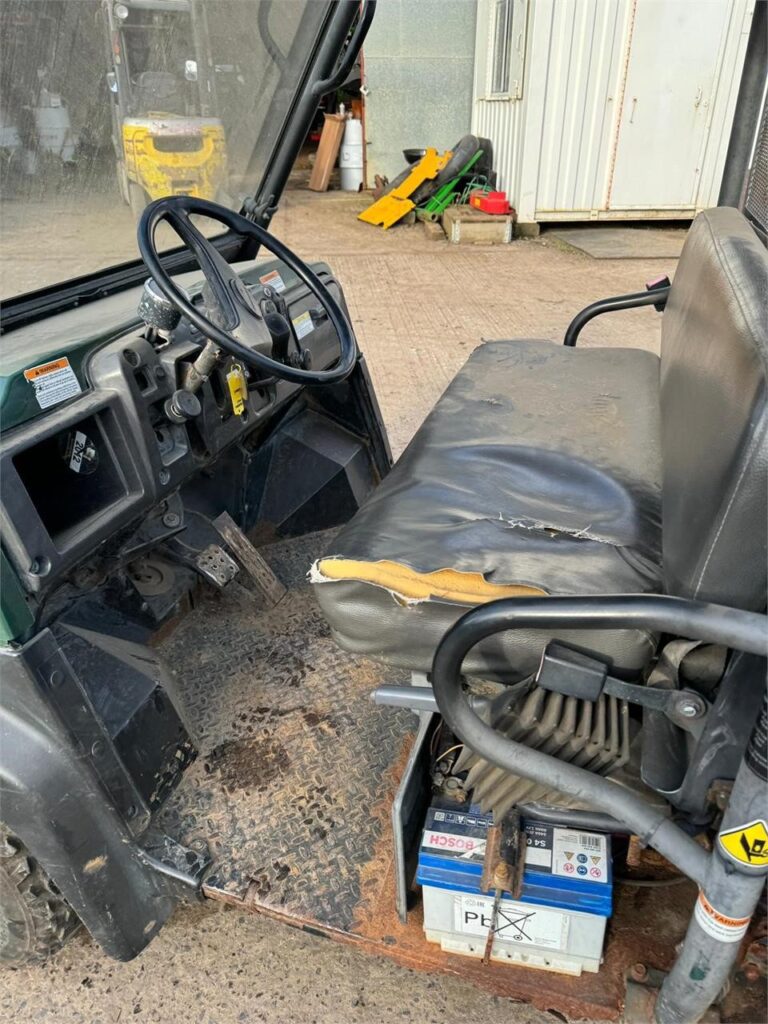 KAWASAKI MULE 3010 XUV