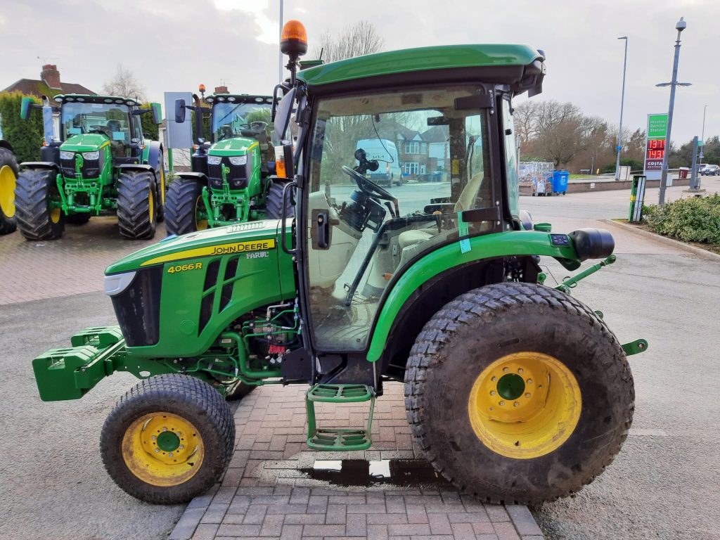 John Deere 4066R compact tractor