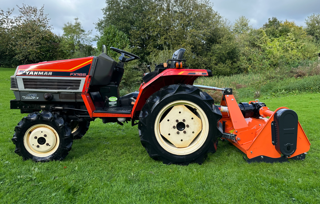 YANMAR FX165 4WD compact tractor & new 105cm flail mower