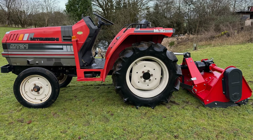 MITSUBISHI MT21 2WD compact tractor & new 5ft flail mower