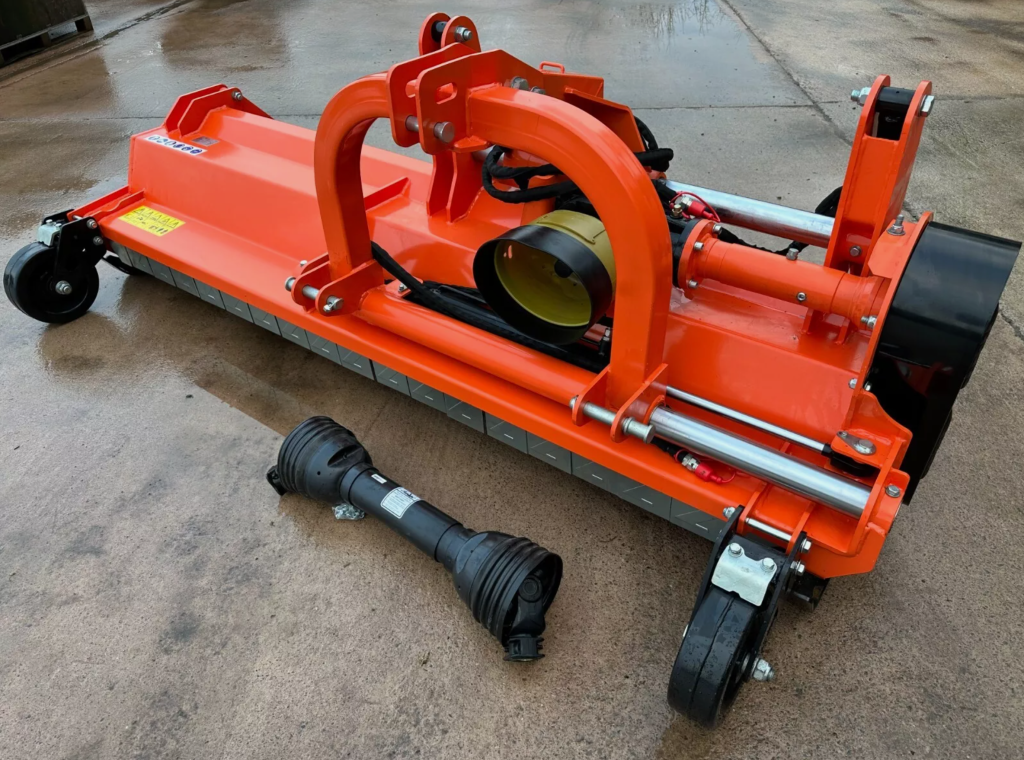 New heavy duty 250 cm flail mower offset