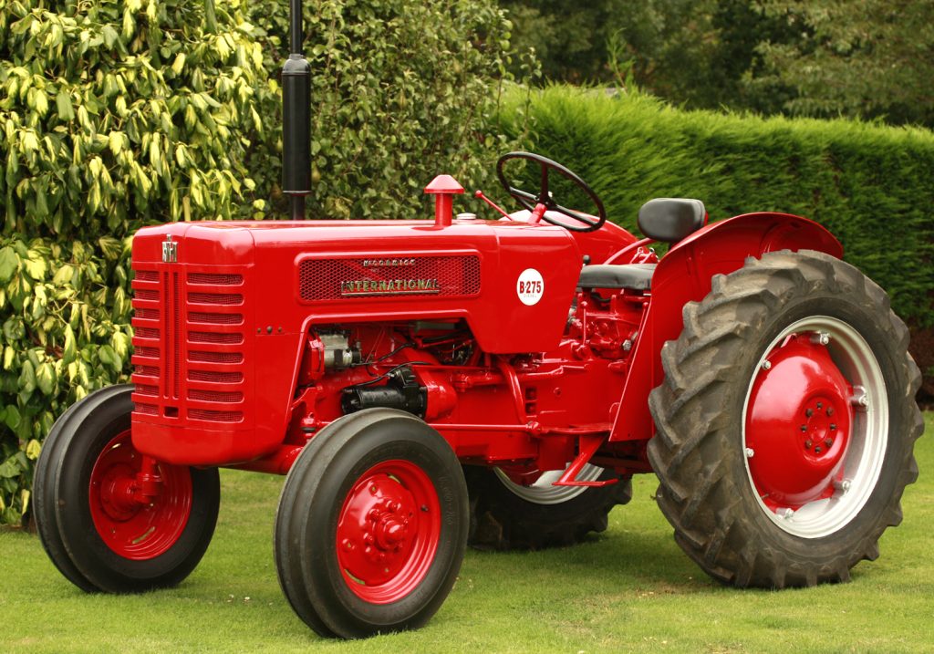 International Harvester B275