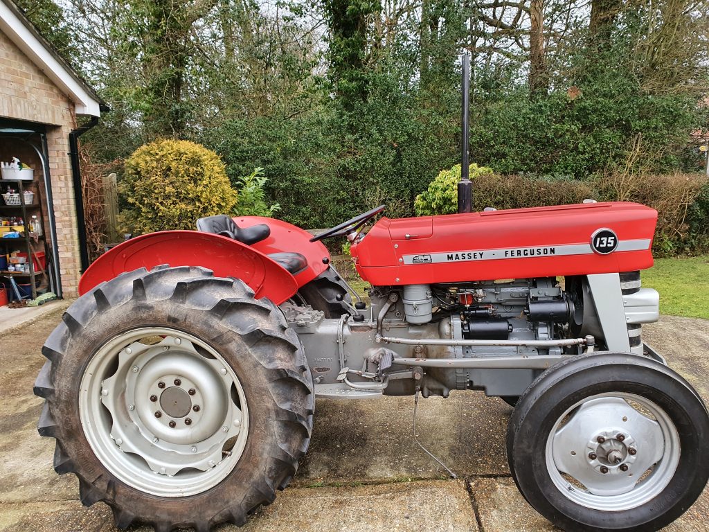 Massey Ferguson 135