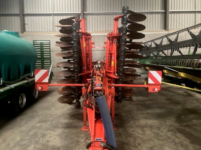 Kuhn Performer 5000