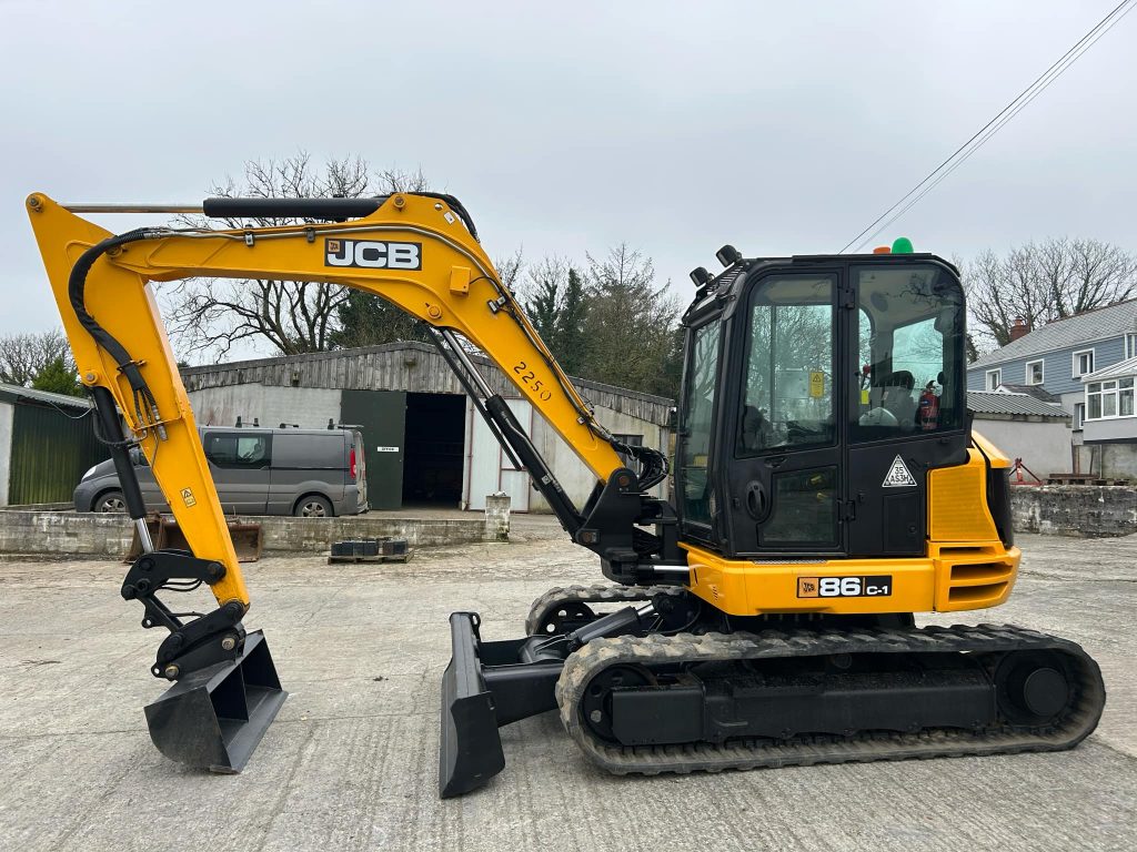 JCB 86C-1