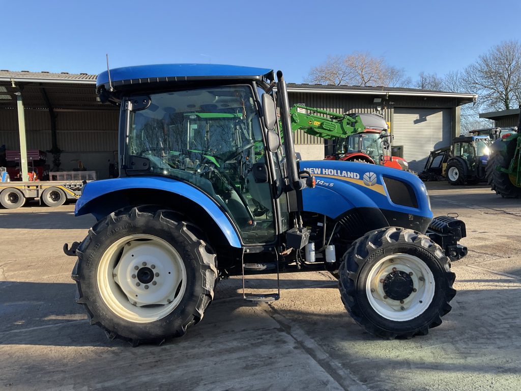 NEW HOLLAND T4.75 S