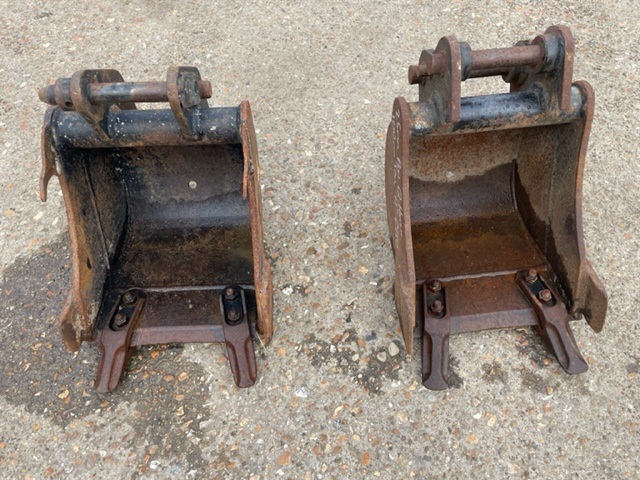 12 Inch Digger Buckets