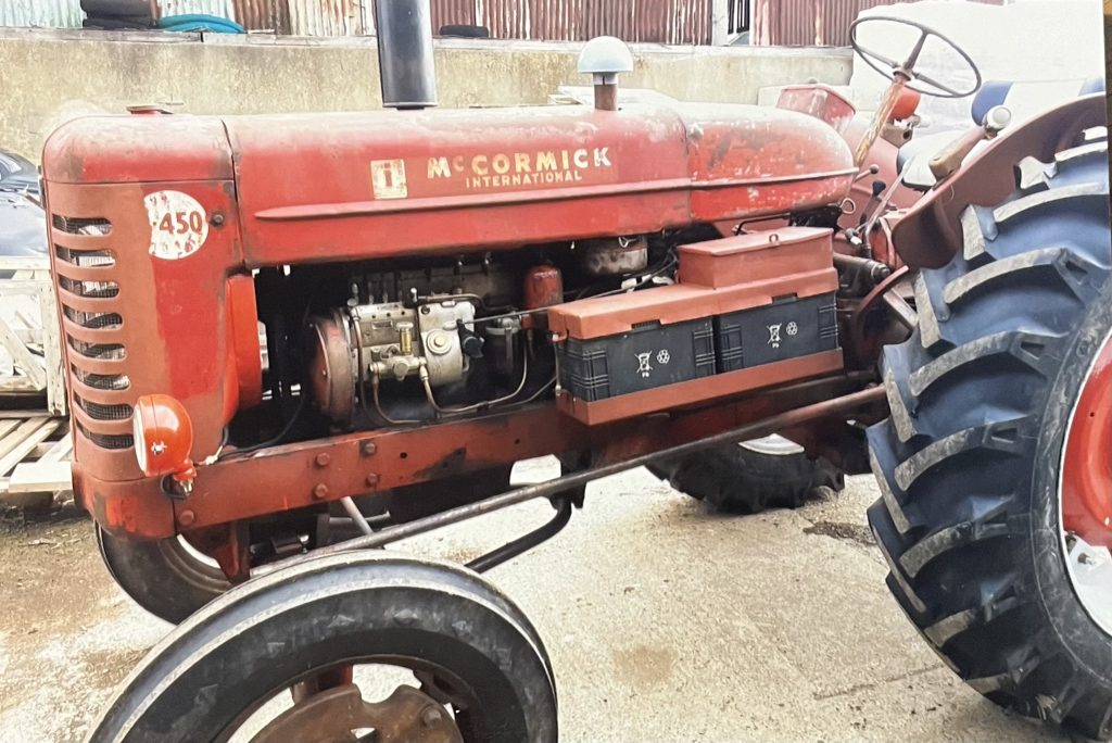 International B450