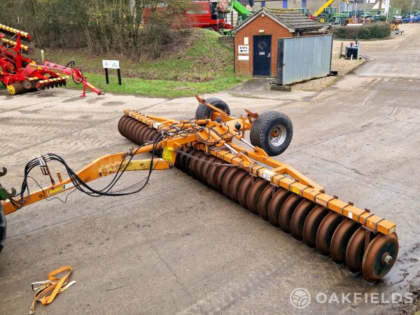 2003 Simba 8.2m DD single press