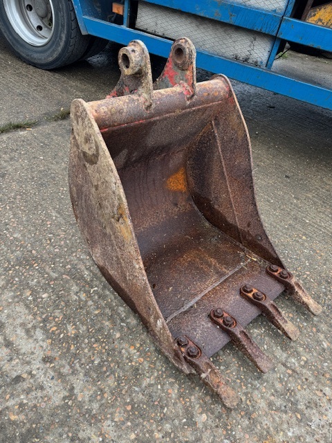600mm Digger Bucket