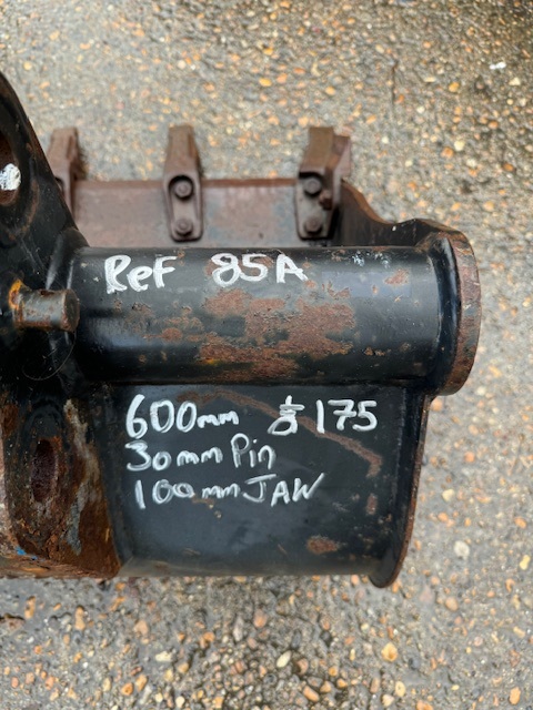 600mm Wide Digger Bucket