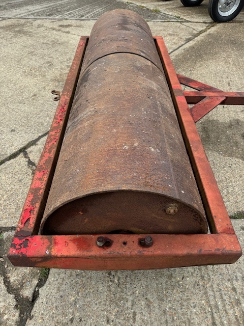 8ft x 30 Water Filled Roll