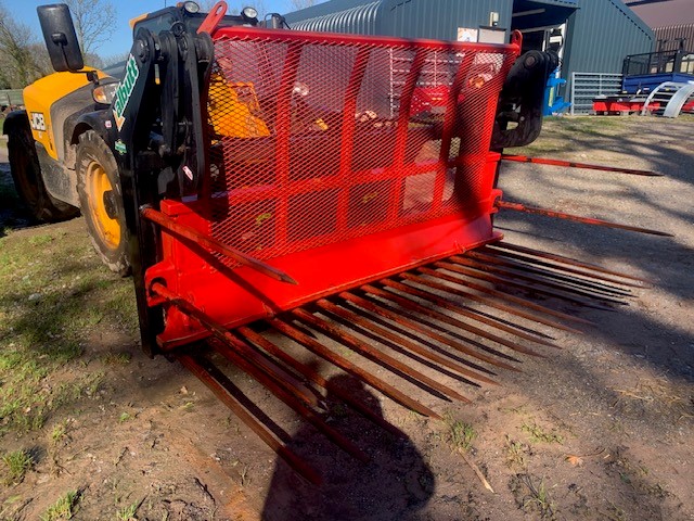 Albutt 9ft Buckrake
