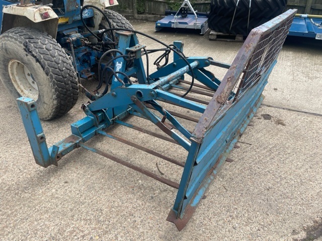 Twose Buckrake
