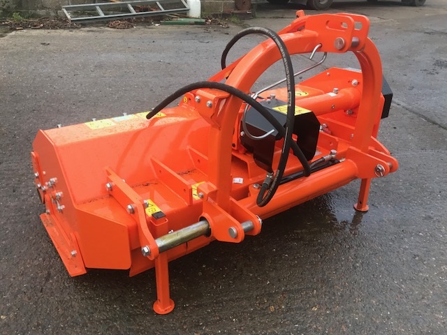 Cosmo Bully SFM-130 Flail Mower