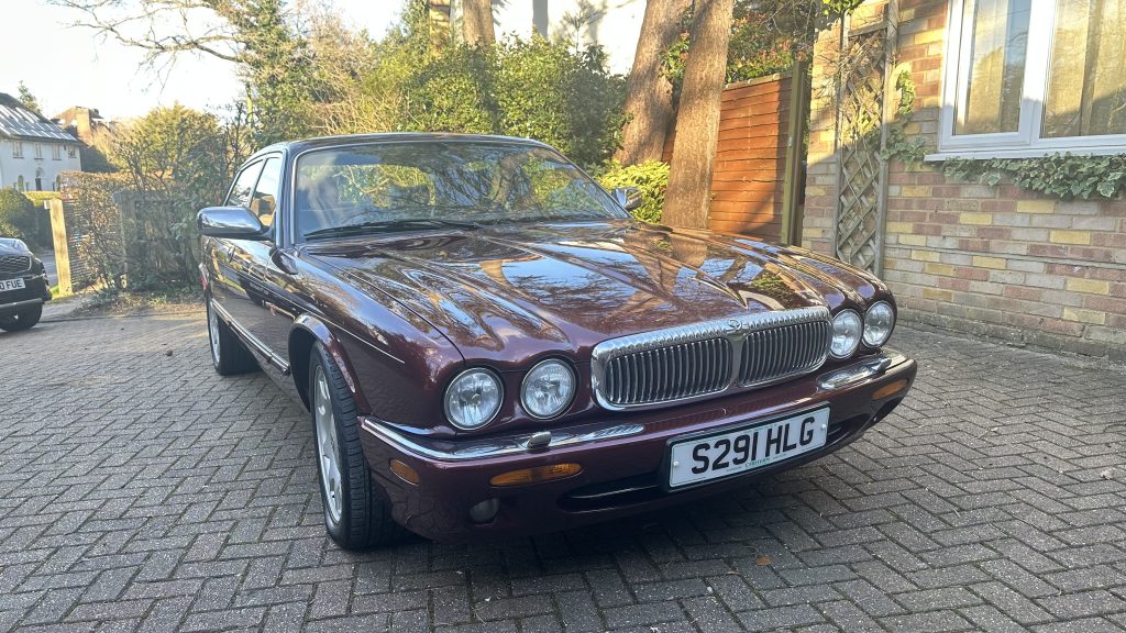 1998 Daimler Super V8 LWB