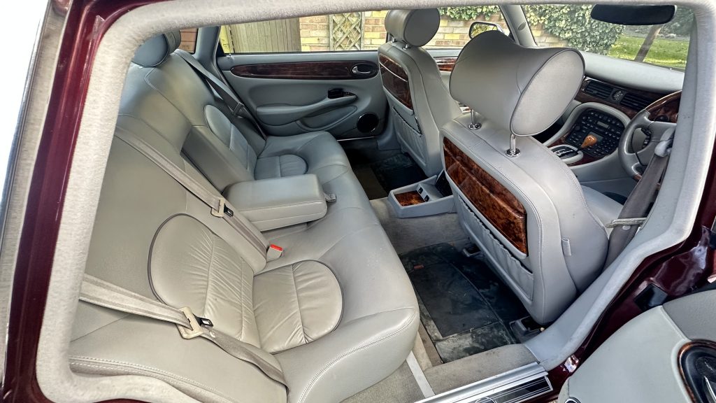 1998 Daimler Super V8 LWB