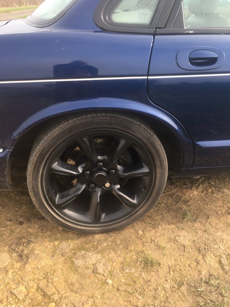 Jaguar XJR