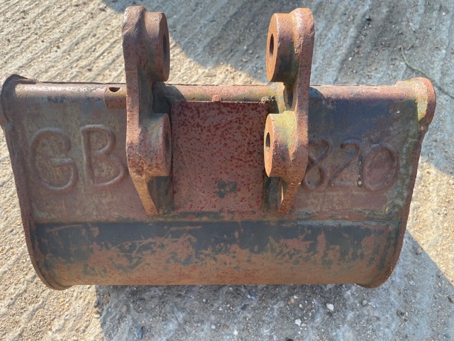 Mini Digger Bucket 18 Inch