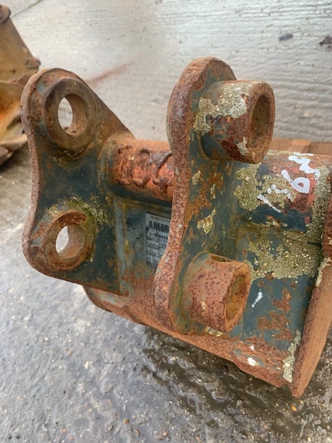 Digger Bucket 12 Inch