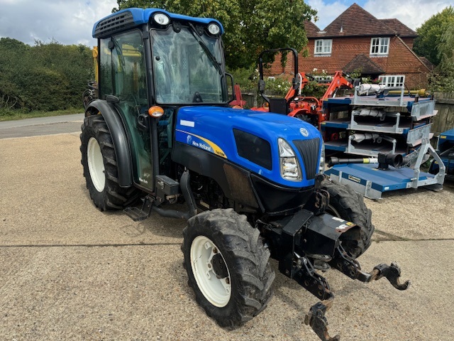 New Holland T4050N Fruit Tractor