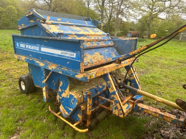 Richard Long 1502 Versatile Flail Collector