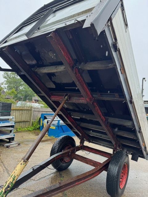 Tipping Trailer
