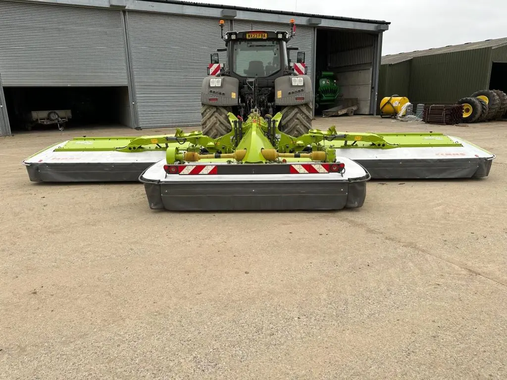 Claas Disco 9400C + 3200FC mower conditioners, 2022