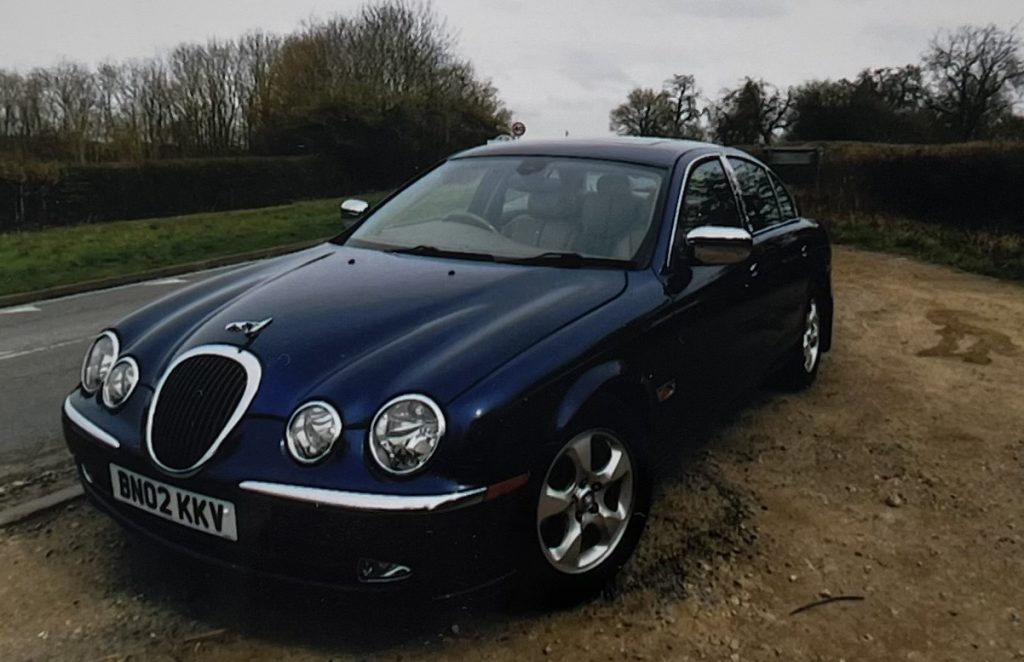 Jaguar 'S' Type V6 SE Auto