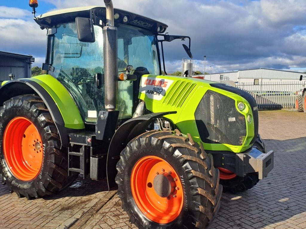 CLAAS ARION 530 CIS