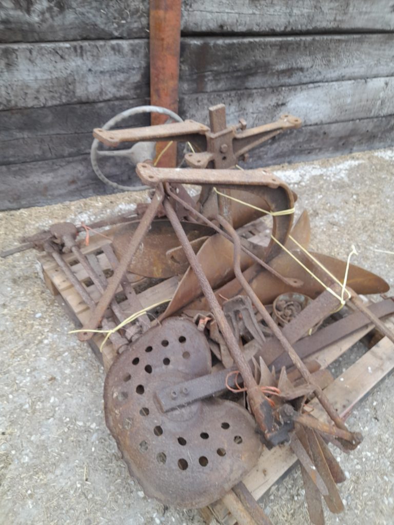 Fordson Hoe/cultivator/ potato ridger
