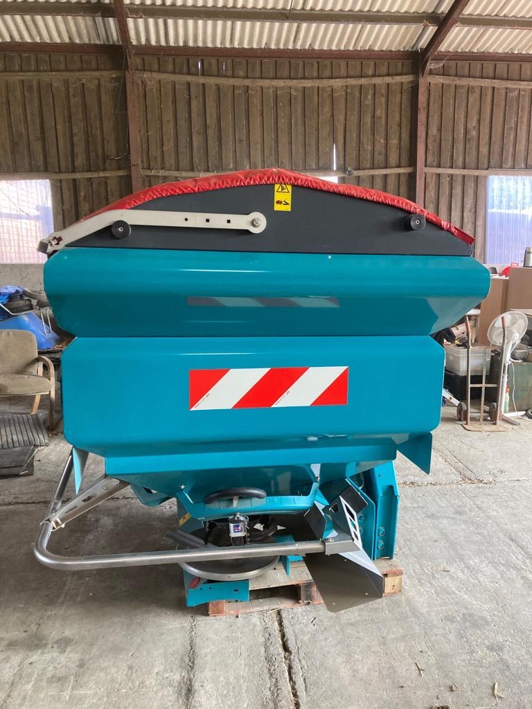 Sulky Fertiliser Spreader
