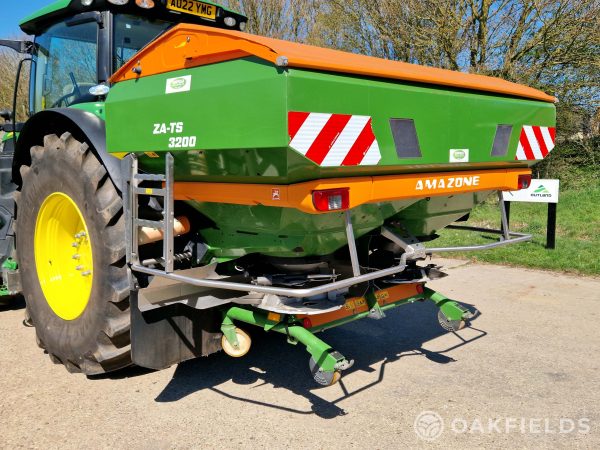2017 Amazone ZA-TA 3200 Profis Hydro Fertiliser Spreader