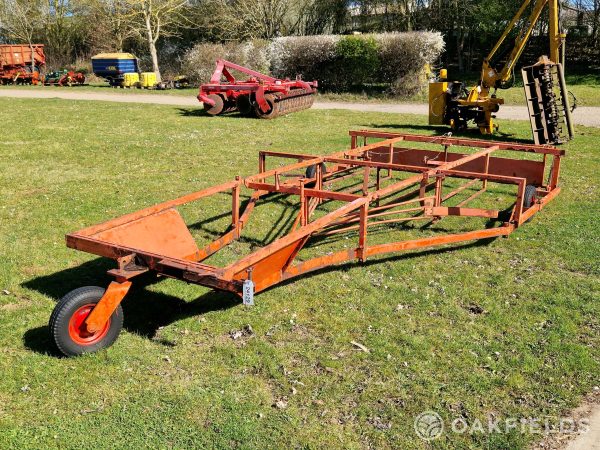 Browns Compactor B Flat 8 Bale Sledge
