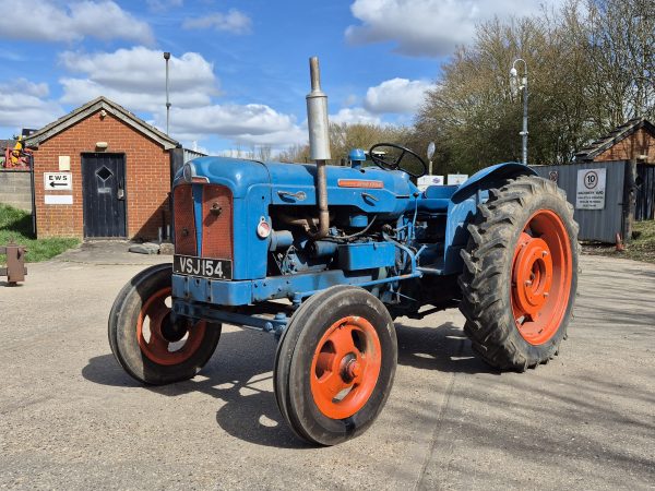 1960 Fordson Super Major
